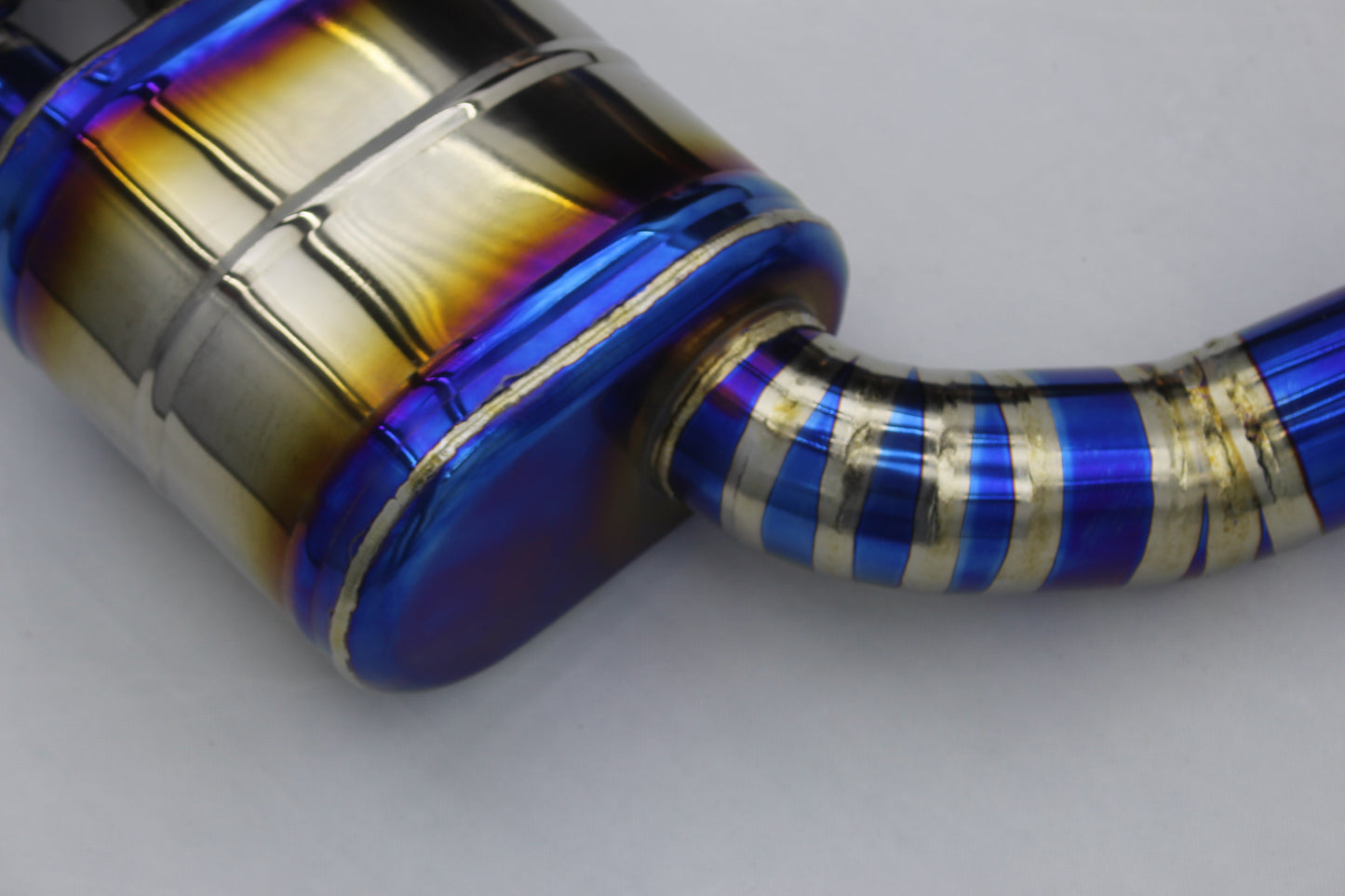 Mercedes-Benz CLS63 C218/X218 Control Exhaust System