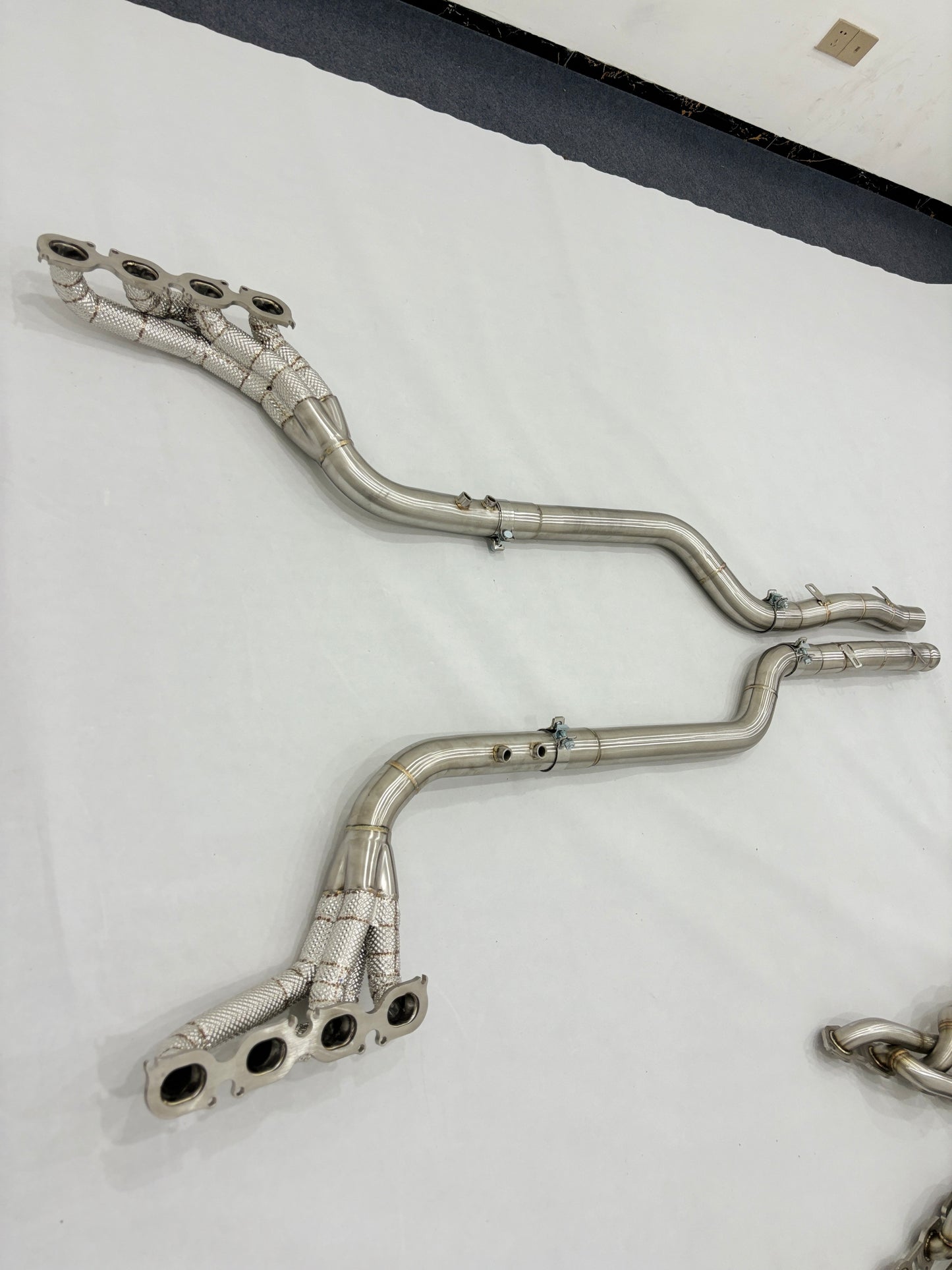 Mercedes-Benz W204 C63 AMG Headers + Primary Pipes Exhaust System