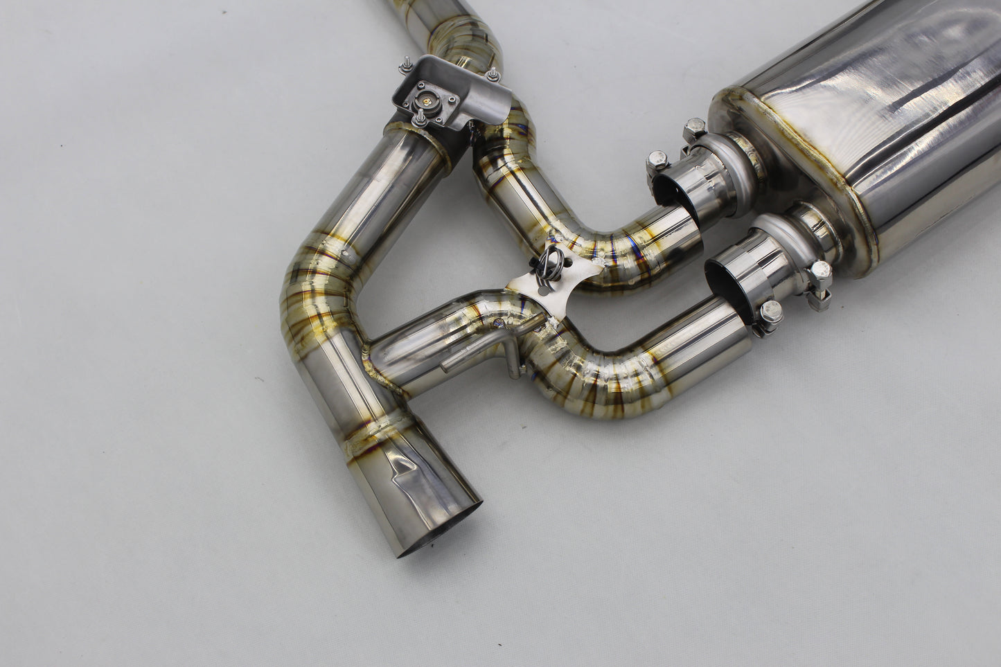 Mercedes-Benz GT/GTS/GTC AMG C190 (2-Door) Control Exhaust System